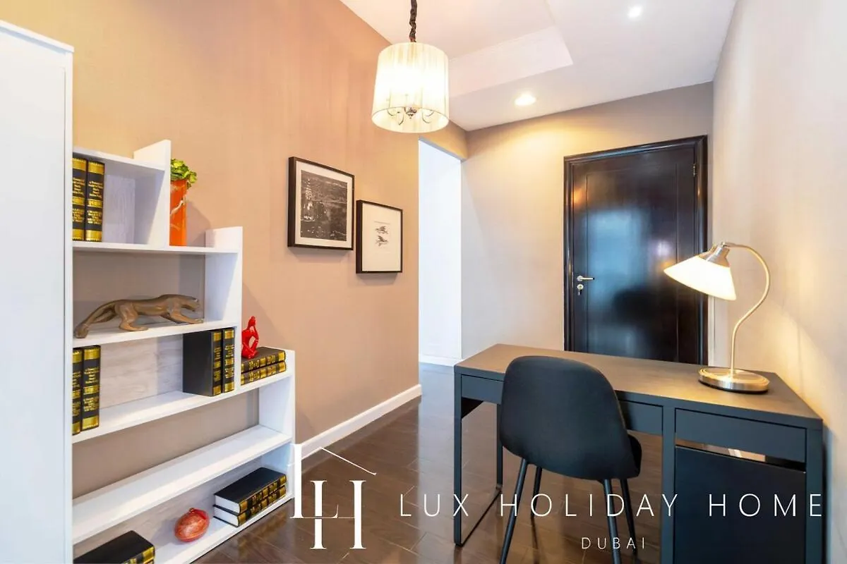 Lux The Al Seef Marina 4 Bed Suite Dubai