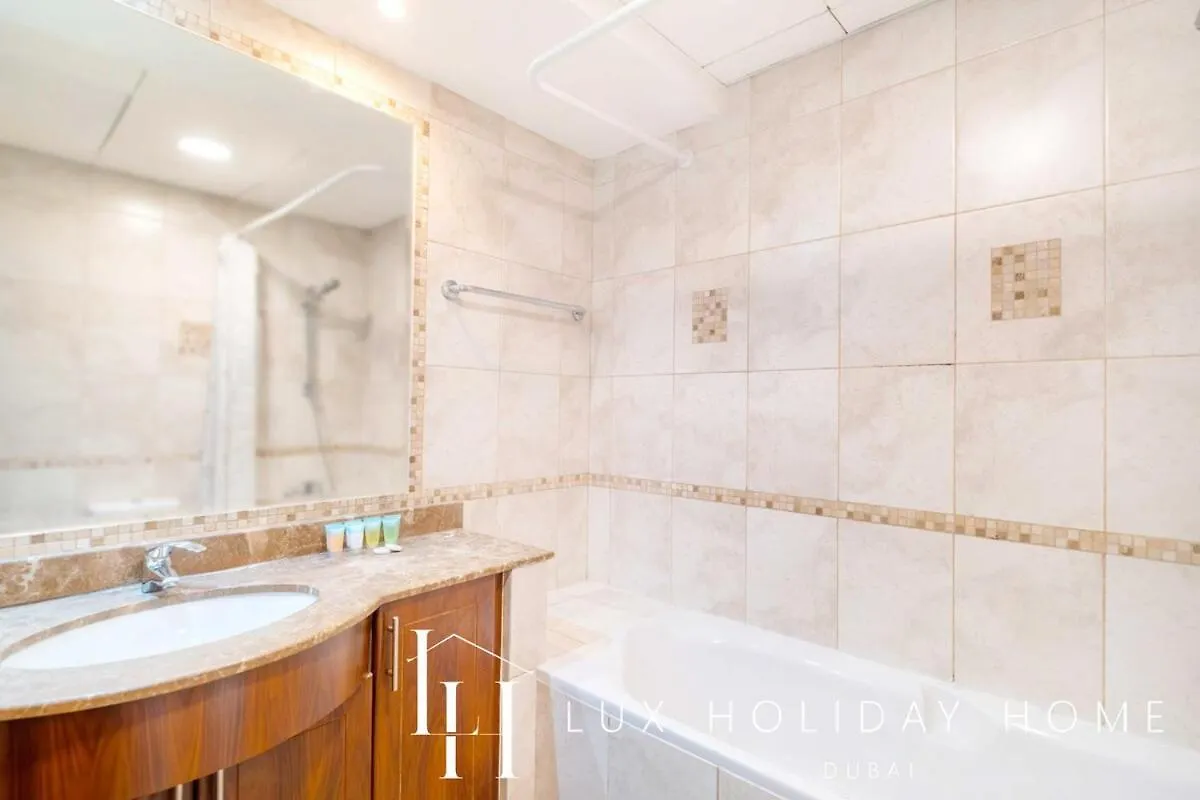 Lux The Al Seef Marina 4 Bed Suite Dubai
