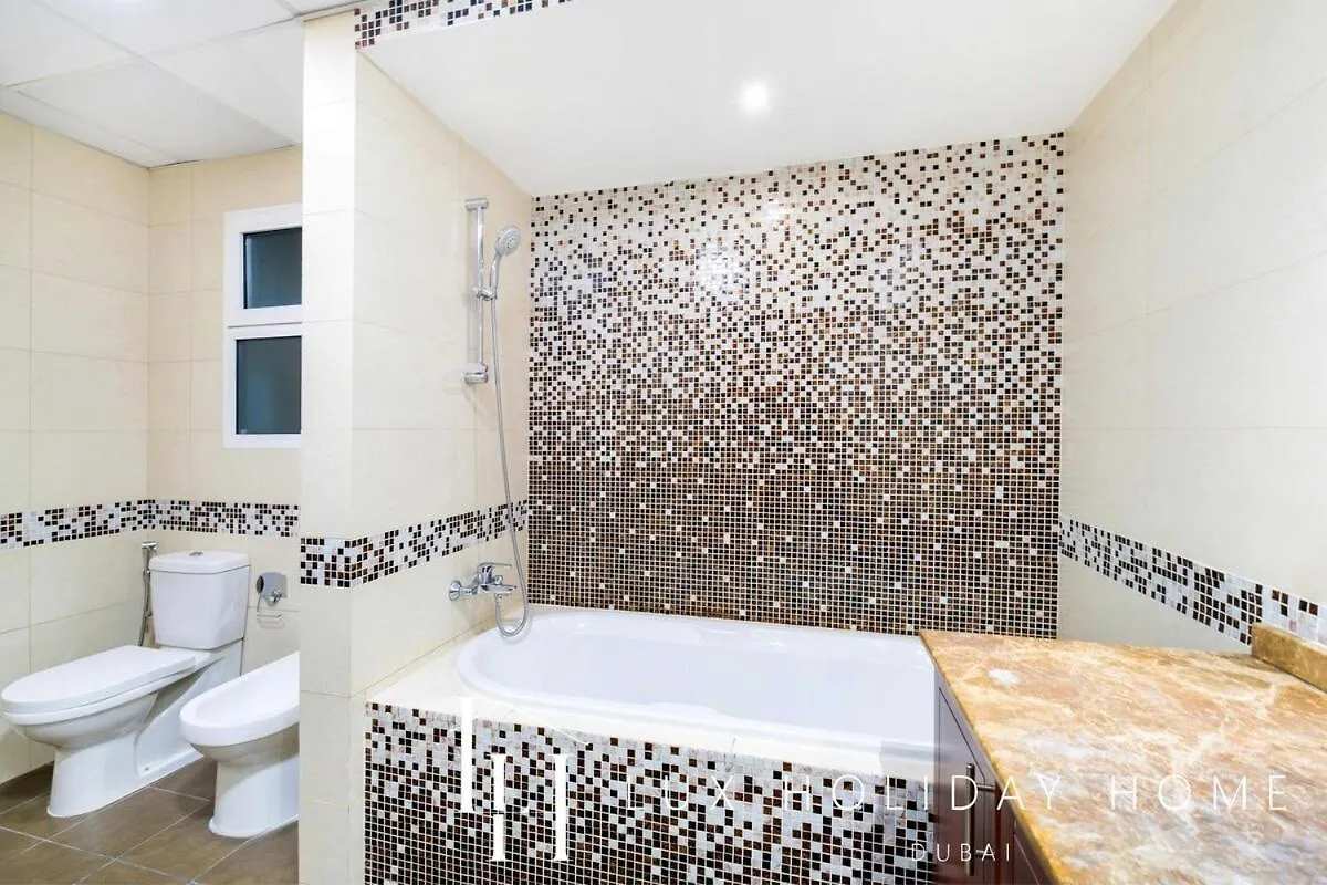 Lux The Al Seef Marina 4 Bed Suite Dubai