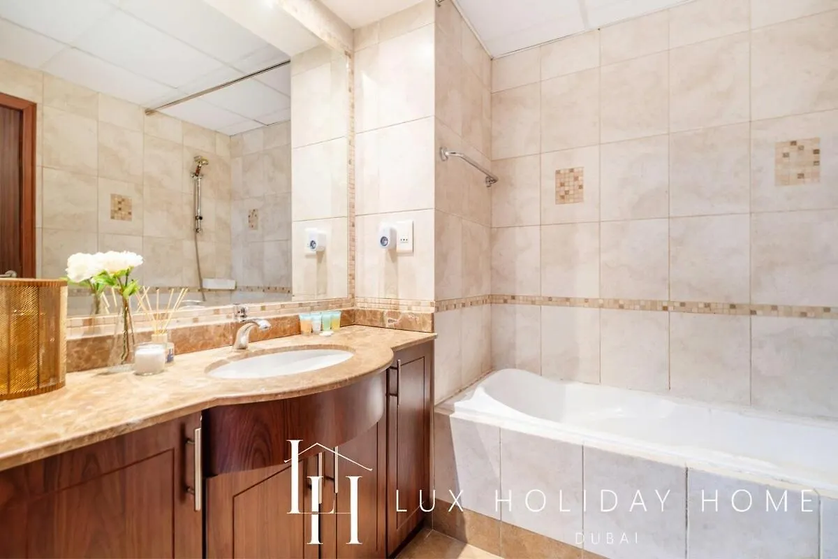 Lux The Al Seef Marina 4 Bed Suite Dubai Apartment